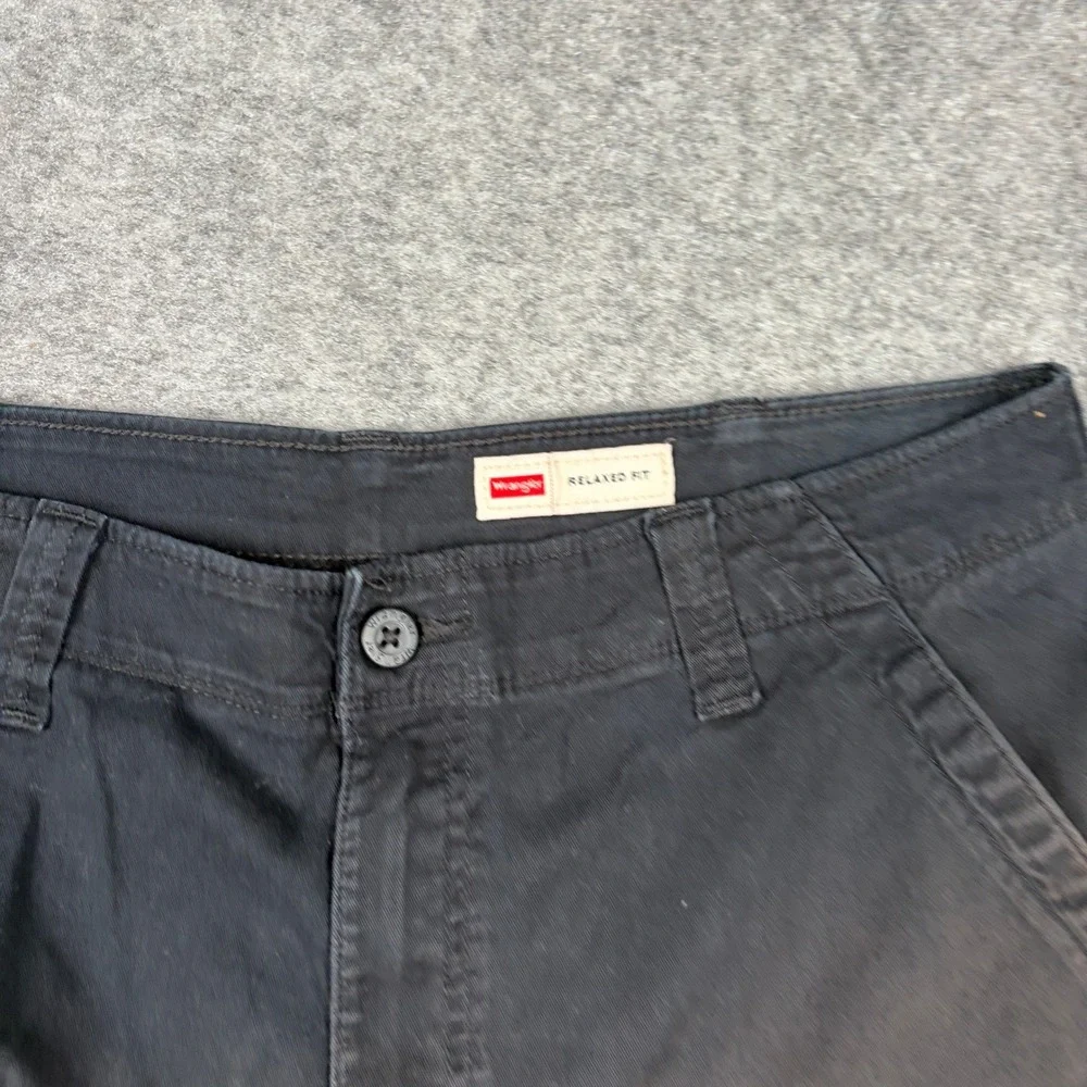 Wrangler Cargo Shorts Mens 36 Black Relaxed Fit Outdoors Workwear Five Pocket‎